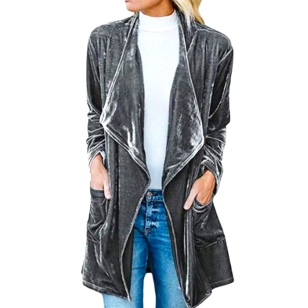 *SOLD* NWT Futurino Long Sleeve Silver Velvet Cardigan Jacket